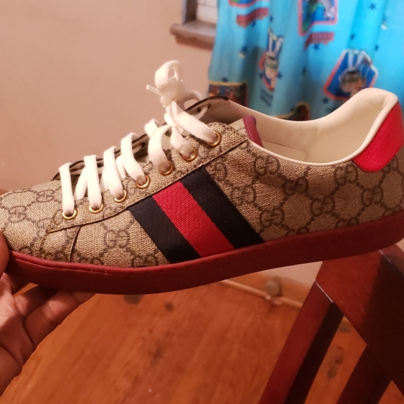 Other - Gucci shoes